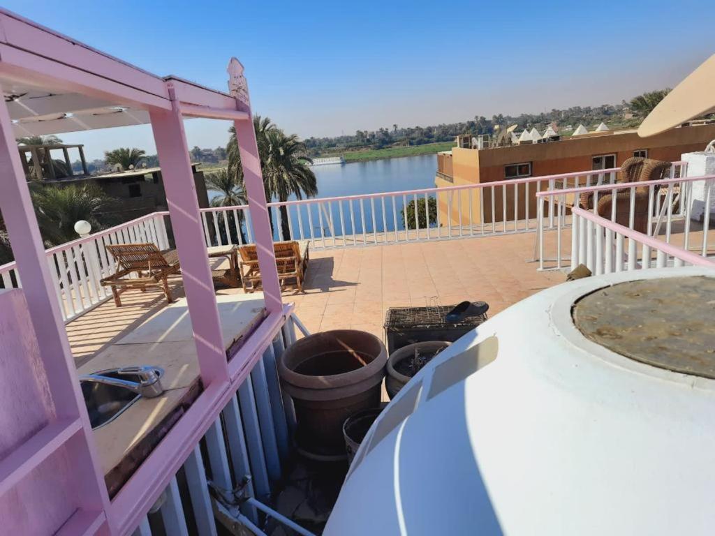East Luxor Apartments With Nile Views Jazirat al Awwamiyah Esterno foto