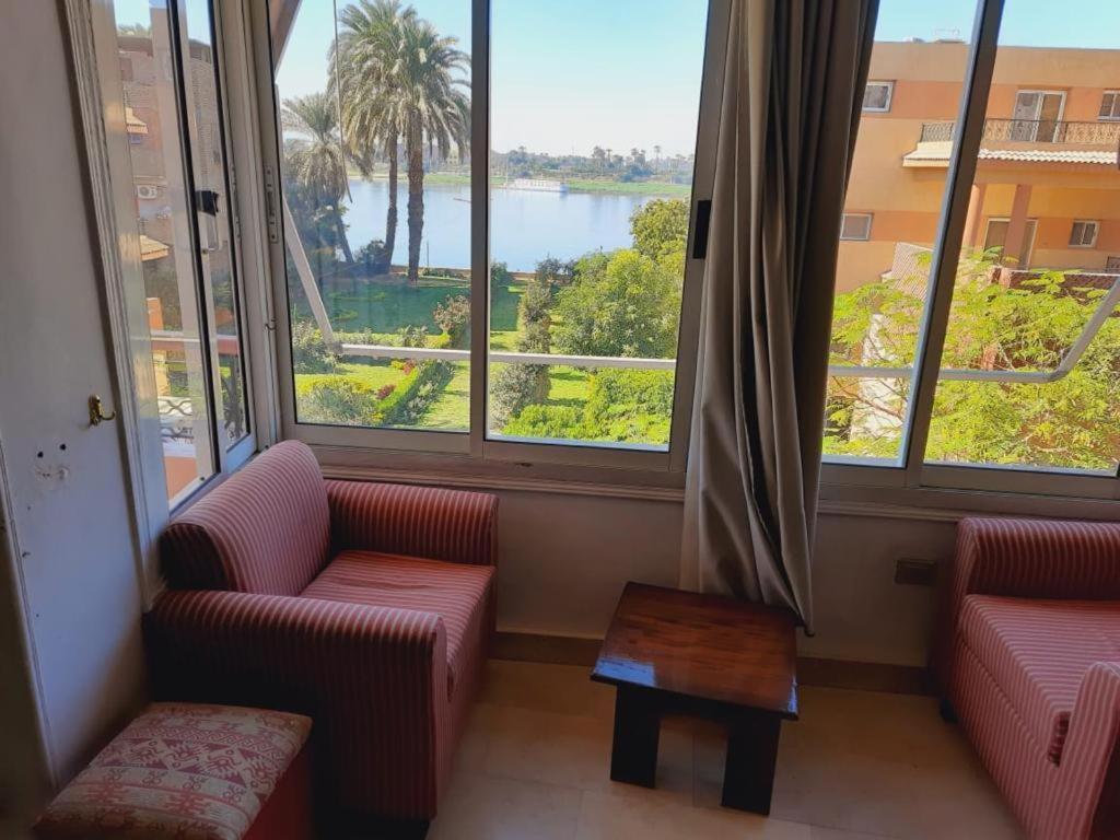 East Luxor Apartments With Nile Views Jazirat al Awwamiyah Esterno foto