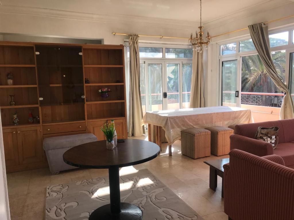 East Luxor Apartments With Nile Views Jazirat al Awwamiyah Esterno foto