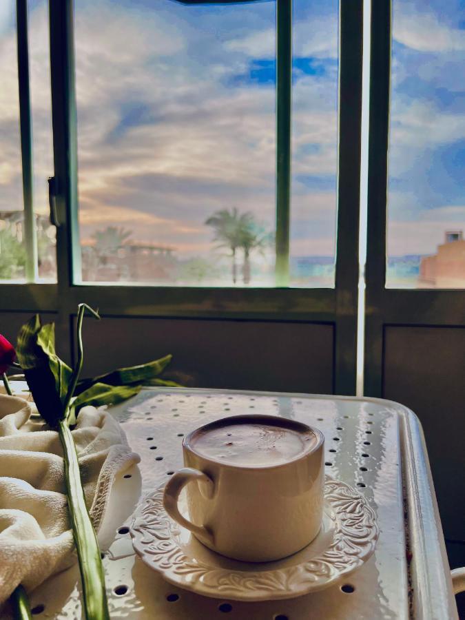 East Luxor Apartments With Nile Views Jazirat al Awwamiyah Esterno foto