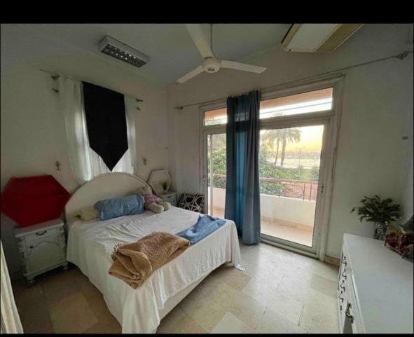 East Luxor Apartments With Nile Views Jazirat al Awwamiyah Esterno foto